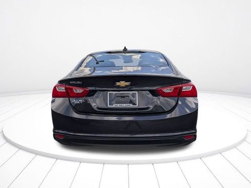 Used 2023 Chevrolet Malibu LS FWD image 4