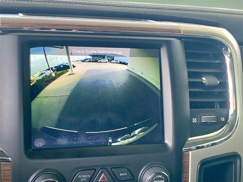 Used 2019 RAM 1500 Laramie w/ Convenience Group image 36