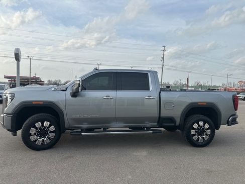 Used 2026 GMC Sierra 2500 Denali image 29