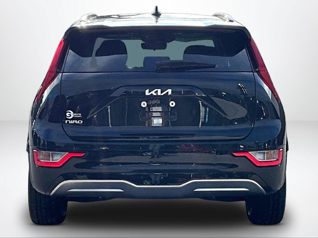 Used 2023 Kia Niro Wind FWD image 5