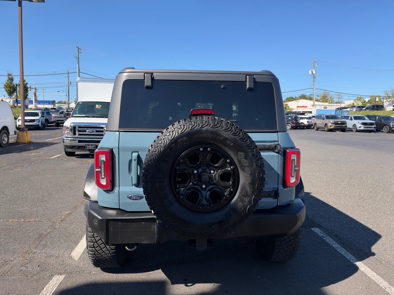 Used 2023 Ford Bronco Outer Banks w/ Sasquatch Package AWD/4WD image 6