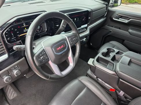 Used 2026 GMC Sierra 1500 SLT RWD image 18