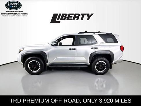 Used 2025 Toyota 4Runner TRD Off-Road Premium image 4