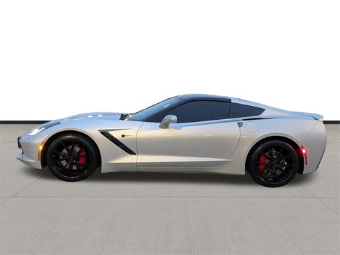 Used 2016 Chevrolet Corvette Stingray Coupe image 8