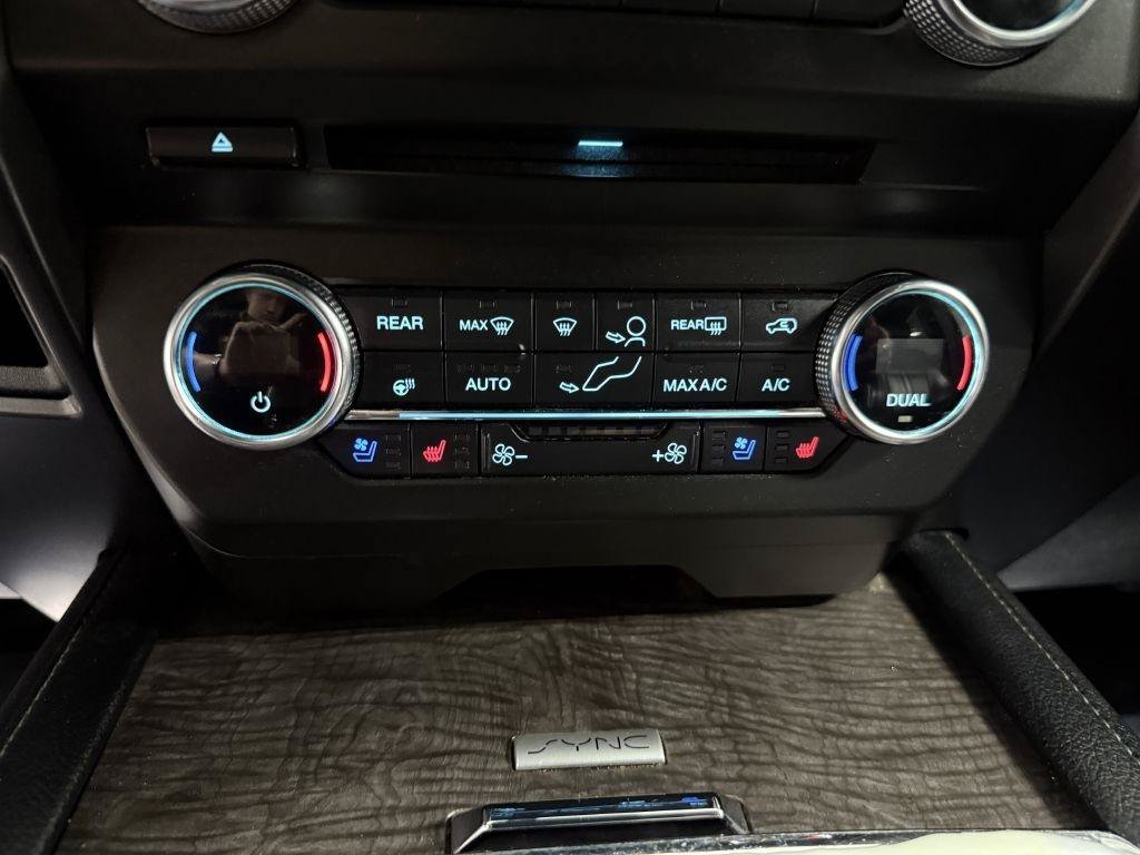 Used 2018 Ford Expedition Max Limited w/ Equipment Group 302A AWD/4WD image 23