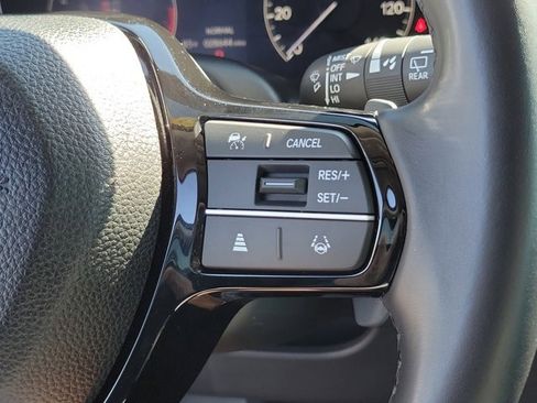 Used 2023 Honda Pilot Touring image 26