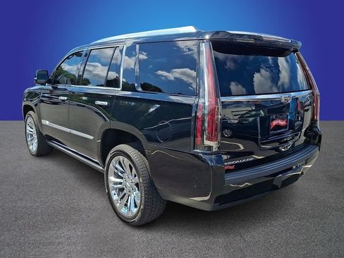 Used 2020 Cadillac Escalade Platinum AWD/4WD image 5