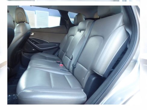 Used 2013 Hyundai Santa Fe Sport image 16