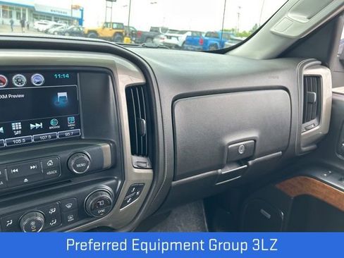 Used 2017 Chevrolet Silverado 1500 High Country AWD/4WD image 4