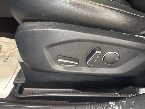 Used 2018 Ford Edge SEL w/ Equipment Group 201A image 21