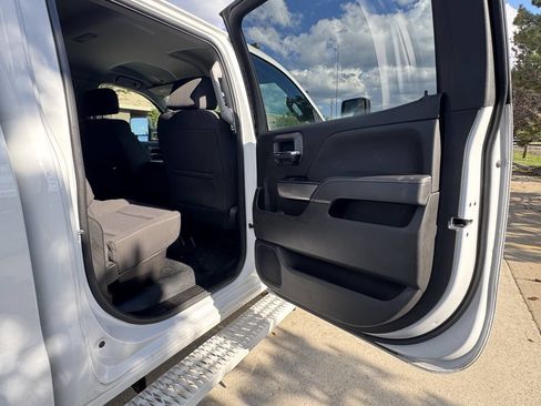 Used 2018 Chevrolet Silverado 2500 LT w/ LT Fleet Convenience Package AWD/4WD image 22
