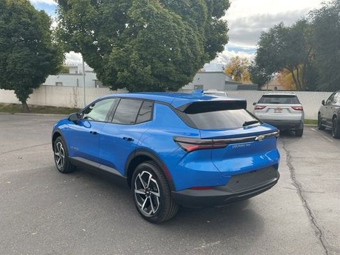 New 2026 Chevrolet Equinox EV LT image 6