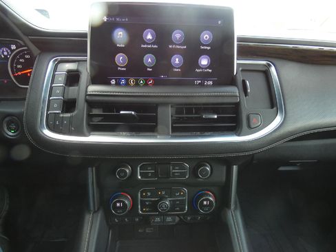 Used 2021 Chevrolet Tahoe Premier AWD/4WD image 22