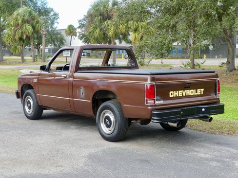 Used 1988 Chevrolet S10 Pickup 2WD Regular Cab image 14