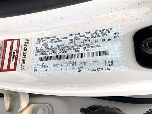 Used 2024 Ford F350 Lariat w/ Chrome Package image 8