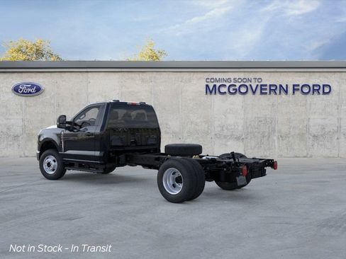New 2026 Ford F350 4x4 Regular Cab DRW Super Duty image 5