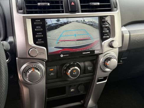 Used 2023 Toyota 4Runner SR5 Premium w/ Moonroof Package RWD image 19