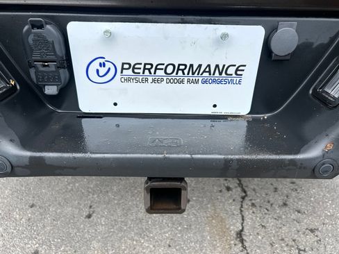 Used 2020 Ford F150 XLT w/ Equipment Group 302A Luxury AWD/4WD image 13