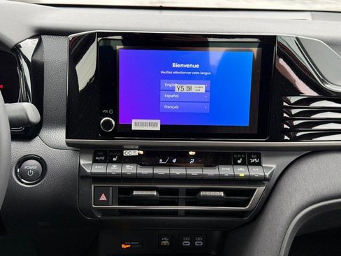 New 2026 Toyota Camry LE image 9