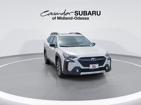 Certified 2025 Subaru Outback Limited AWD/4WD image 2