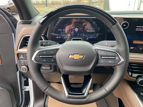 New 2026 Chevrolet Suburban High Country image 16