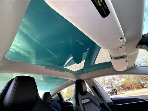 Used 2024 Tesla Model 3 Performance image 13