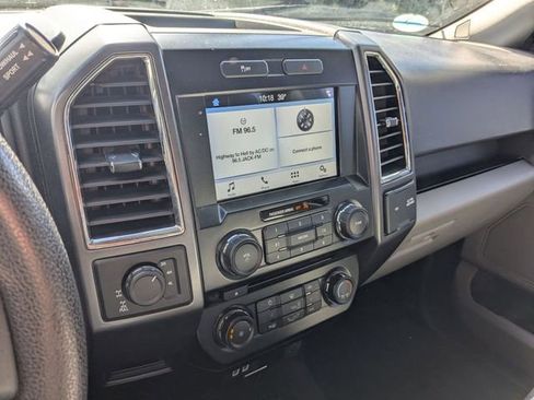 Used 2016 Ford F150 XLT w/ Equipment Group 302A Luxury image 17