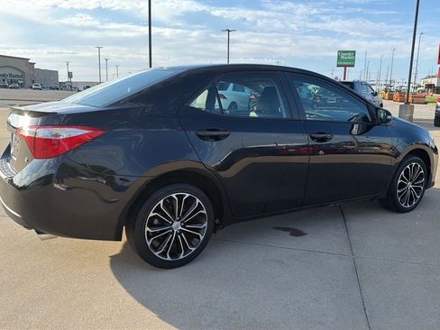 Used 2016 Toyota Corolla S FWD image 18