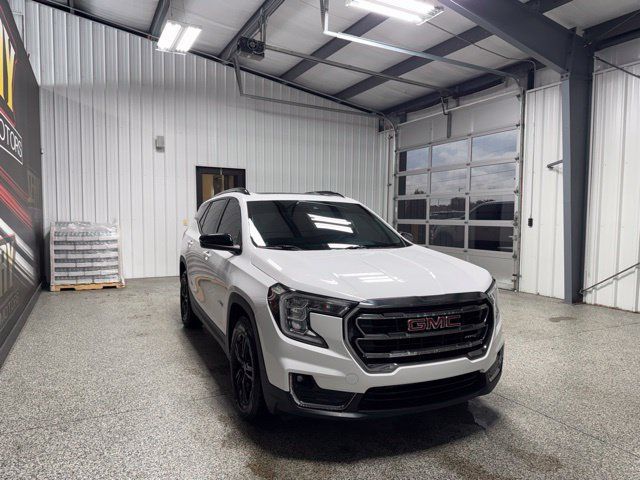Used 2023 GMC Terrain AT4 AWD/4WD image 30