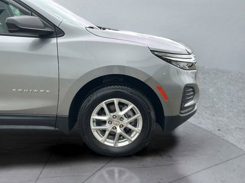 Certified 2024 Chevrolet Equinox LS w/ LS Convenience Package AWD/4WD image 30