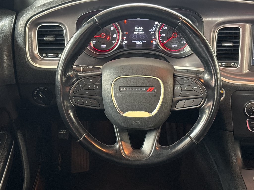 Used 2022 Dodge Charger SXT RWD image 15