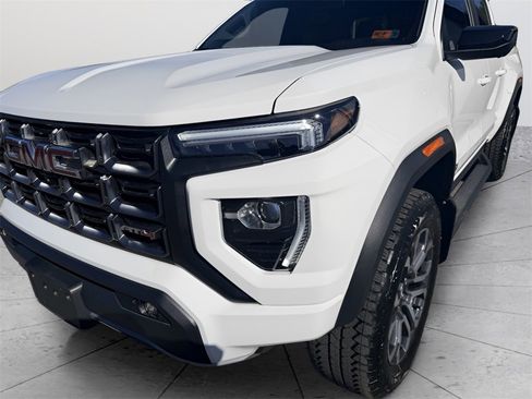 Used 2023 GMC Canyon AT4 w/ Technology Package image 13