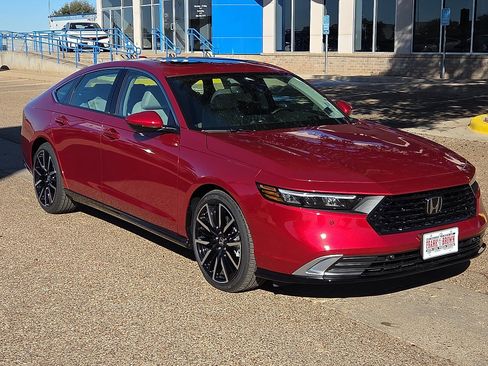 New 2025 Honda Accord Touring image 5