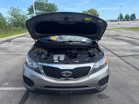 Used 2013 Kia Sorento LX AWD/4WD image 25