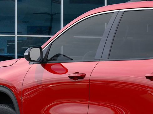 New 2026 Chevrolet Traverse LT w/ Driver Confidence Package image 12