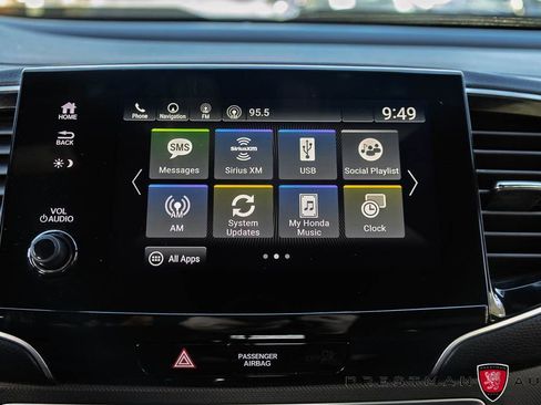 Used 2024 Honda Passport TrailSport image 32