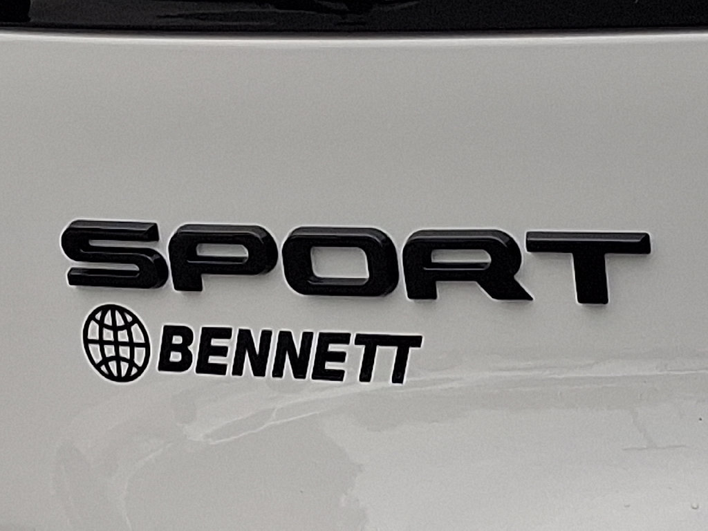 New 2026 Land Rover Range Rover Sport Dynamic SE AWD/4WD image 17