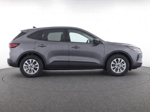 Used 2025 Ford Escape Active FWD image 8