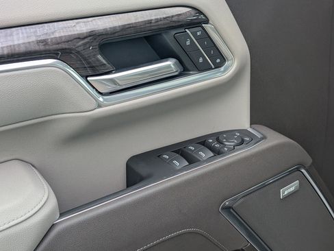 New 2025 Chevrolet Silverado 2500 LTZ w/ LTZ Premium Package image 16