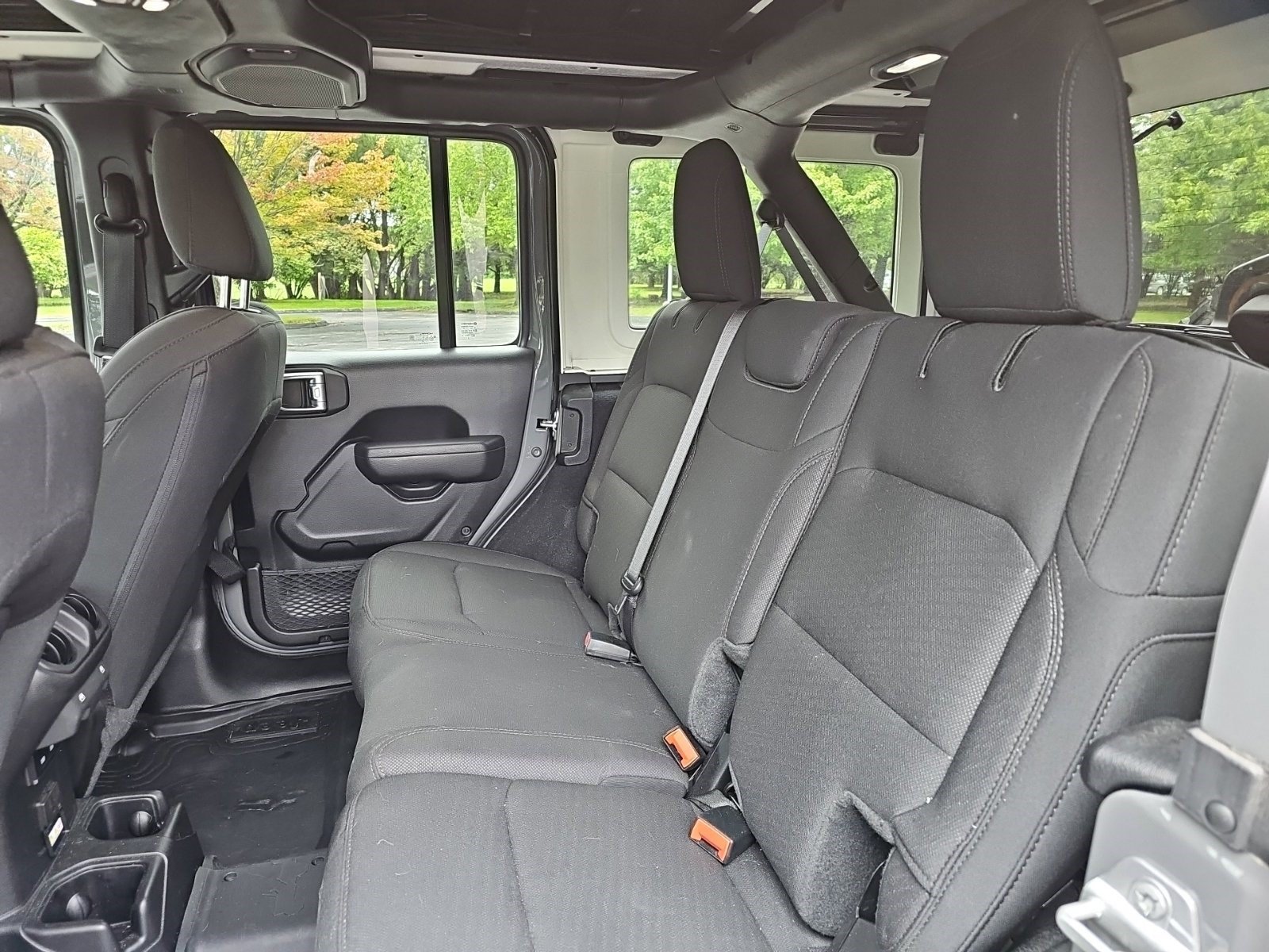Used 2022 Jeep Wrangler Unlimited Sport AWD/4WD image 16