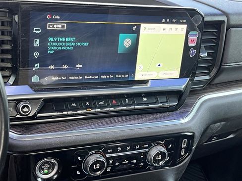 Used 2023 Chevrolet Silverado 1500 LT AWD/4WD image 27