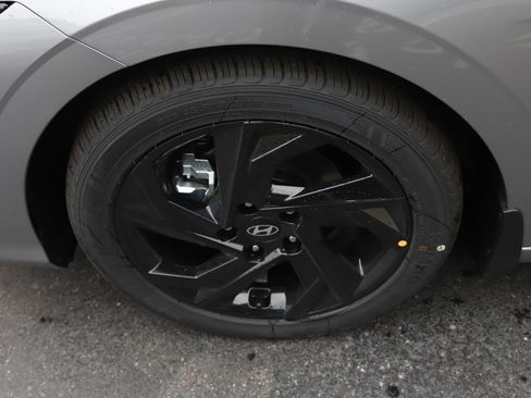 New 2026 Hyundai Elantra Sport image 9