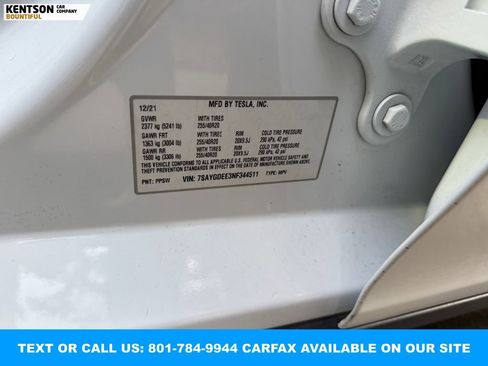 Used 2022 Tesla Model Y Long Range image 32