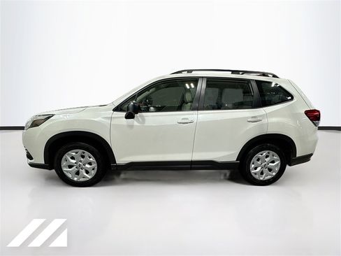 Used 2023 Subaru Forester image 8