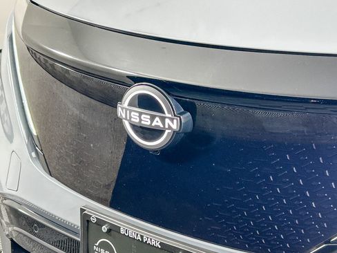 Certified 2024 Nissan Ariya FWD image 5