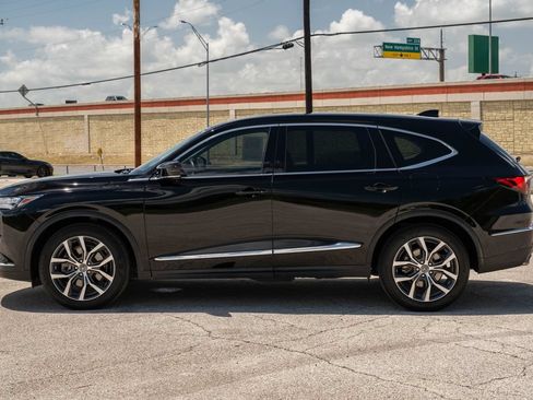 Used 2023 Acura MDX FWD w/ Technology Package image 5
