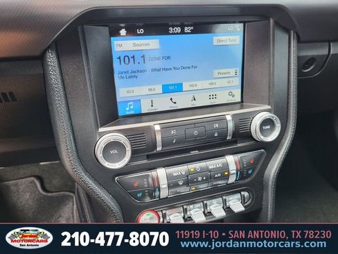 Used 2018 Ford Mustang GT Premium w/ Equipment Group 401A RWD image 18