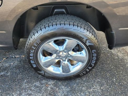 Used 2018 RAM 1500 Big Horn image 8