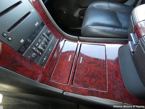 Used 2007 Cadillac Escalade EXT EXT w/ Climate Package image 31