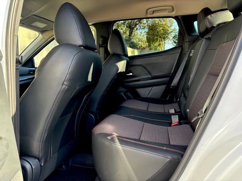 New 2026 Nissan Kicks SR FWD image 21
